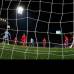 Reuters - Argentina totaliz&#243; cinco puntos y qued&#243; segundo en el Grupo A, que fue ganado por Colombia con siete unidades. Costa Rica, con tres, qued&#243; a la espera de lo que suceda en otros partidos, con posibilidades de avanzar como uno de los mejores terceros.