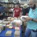 Juan David Montoya - El callej&#243;n de las palabras. Pregunte por los libros sorpresa, &quot;los &#250;nicos aprobados por la Asociaci&#243;n de sorpresolog&#237;a&quot;