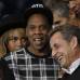 AP - Jay Z y Beyonce conversaron con el ex presidente franc&#233;s Nicolas Sarkozy en el medio tiempo del partido de f&#250;tbol de Champions League entre el PSG y Barcelona.