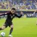 Colprensa - En su regreso a la capital colombiana, Francia no guard&#243; ox&#237;geno para jugar en la altura.