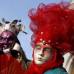 Reuters - Con el lema La vida es un teatro comenzó el tradicional Carnaval de Venecia.