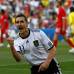 Reuters - Fue su duod&#233;cimo tanto en un Mundial que le iguala con el m&#237;tico Pel&#233;.