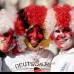 Reuters - La camarader&#237;a de los hinchas en territorio sudafricano.