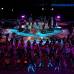 Reuters - La barranquillera abri&#243; la ceremonia art&#237;stica a los acordes de su pegajosa canci&#243;n, acompa&#241;ada por decenas de bailarines vestidos con ropa tradicional africana.