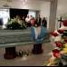 Reuters - Silvia Pousa, viuda de Cabral, decidi&#243; que el cad&#225;ver de su marido sea velado en un peque&#241;o teatro de Buenos Aires para luego ser incinerado, como deseaba el artista.