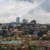 AFP - El régimen de Kagame, en el poder desde el año 2000, ha impulsado la transición de la economía desde un modelo agrario a otro basado en el sector servicios y el conocimiento. La pujante economía ruandesa y la calidad de los servicios públicos, son los baluartes de Kagame ante una comunidad internacional que rara vez recuerda las sombras de su mandato en el terreno de los derechos humanos.