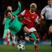 Reuters - Desahuciado a menos de un cuarto de hora para el final, el Arsenal obr&#243; este mi&#233;rcoles una sensacional remontada para derrotar 2-1 al Barcelona y seguir ilusionado con dar la gran sorpresa en los octavos de final de la Liga de Campeones.