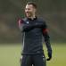 - El experimentado jugador gales, Ryan Giggs, ajustar&#225; su partido n&#250;mero 1.000 por competiciones oficiales.