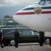 AP - A bordo del avi&#243;n militar fletado por el Gobierno mexicano, viajaron el ministro de Cultura de Guatemala, H&#233;ctor Escobedo, y el embajador argentino en ese pa&#237;s, Ernesto L&#243;pez, quien hizo las gestiones para repatriar el cad&#225;ver del artista, fallecido a los 74 a&#241;os.