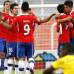 REUTERS - Chile marc&#243; el &#250;nico gol del partido por intermedio de Nicol&#225;s Castillo, luego de que el juez central decretara una falta en el &#225;rea.