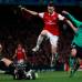 Reuters - Citados nuevamente, en la eliminatoria m&#225;s atractiva de estos octavos de final del campeonato europeo de clubes, Arsenal se insinu&#243; mejor. Pero el Barcelona no tard&#243; en agarrarle la manija al encuentro y, pasados los primeros minutos pas&#243; a dominar a placer con su monopolio de posesi&#243;n y constante toque en el mediocampo.