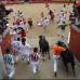 Reuters - Las fiestas San Fermín, en las que una multitud corre junto a seis toros bravos por las calles de Pamplona, en España, son uno de los mayores atractivos en esta época del año. Desde 1924, 15 personas han muerto en los encierros que fueron inmortalizados en la novela Fiesta de Hemingway.