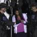 FOTO COLPRENSA - La mujer que se hab&#237;a fugado junto a Rafael Uribe Nieto, alias &quot;El Flaco&quot;; W&#225;lter de Jes&#250;s Castrill&#243;n Jaramillo y Merardo Pe&#241;a Bautista, otros presuntos integrantes de &quot;Los Urabe&#241;os&quot;.