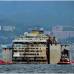 AFP - El lujoso crucero choc&#243; con un arrecife el 13 de enero de 2012 cuanto su capit&#225;n navegaba demasiado cerca de la isla de Giglio, en la Toscana.