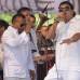 FOTO ALEX HEREIRA - Enviado especial Valledupar - Rafael Santos se arm&#243; de valor y cant&#243; las primeras canciones de la tarde, bajo el sofocante calor que no abandon&#243; a los asistentes a la Plaza Alfonso L&#243;pez de Valledupar.
