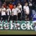 Reuters - Los dos goles de Farf&#225;n, el que empataba el partido con una falta precisa y el que sentenciaba el duelo definiendo con calidad en un contraataque en el tiempo de descuento, lo colocan con cuatro tantos en la actual edici&#243;n de Liga de Campeones. El m&#225;ximo anotador del torneo, parcialmente, es el argentino Lionel Messi con ocho tantos.