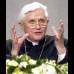 - Responsable de las medidas disciplinarias adoptadas por el Vaticano contra los te&#243;logos de la liberaci&#243;n, Ratzinger fue nombrado en 2002 Decano del Colegio de Cardenales, y como tal, fue el &quot;primus inter pares&quot; entre los purpurados.
