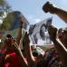 Reuters - Una vez m&#225;s el Gobierno agradeci&#243; &quot;el amor, la serenidad , la madurez y la entereza&quot; de pueblo venezolano en estos momentos.
