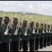 REUTERS - Porteado hasta el interior de la carpa por generales blancos y negros en perfecta armon&#237;a, un ejemplo m&#225;s del resultado de su vida, el ata&#250;d fue depositado sobre un escenario blanco con 95 velas encendidas y una gran imagen de su rostro, siempre sonriente.