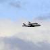 Foto AP - El Enterprise lleg&#243; acoplado a un Boeing 747 de la Nasa. Aterrizaje en JFK declar&#243; la Nasa en Twitter.