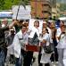 Juan Antonio S&#225;nchez - La marcha de batas blancas parti&#243; del Parque de los Deseos, frente a la Universidad de Antioquia, y recorri&#243; varias calles del centro de la ciudad.
