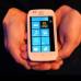 Reuters - El Lumia 800, con pantalla t&#225;ctil de 3,7 pulgadas, procesador de 1,4 gigahercios y c&#225;mara de 8 megap&#237;xeles, costar&#225; 420 euros. El Lumia 710, que est&#225; equipado con el mismo procesador, una pantalla de 3,7 pulgadas y una c&#225;mara de 5 megap&#237;xeles, tendr&#225; un precio de 270 euros.