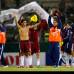 Reuters - Un magn&#237;fico gol del Maestrico Gonz&#225;lez a la hora de juego dio la victoria y el liderato del Grupo B de la Copa Am&#233;rica a la selecci&#243;n de Venezuela, que fue superior a un equipo ecuatoriano sin pegada y que s&#243;lo se mostr&#243; ofensivo cuando perd&#237;a.