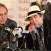 COLPRENSA - Los cantantes espa&#241;oles Joaqu&#237;n Sabina y Joan Manuel Serrat llegaron al pa&#237;s para presentar su nuevo &#225;lbum La Orquesta del Titanic.