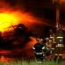Edwin Bustamante - El incendio, originado en una f&#225;brica de pinturas de la zona industrial en el sur de Sabaneta, se observ&#243; desde sectores distantes del Valle de Aburr&#225;.
