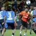 Mauricio Alvarado-Colprensa - El uruguayo Diego Forl&#225;n se luci&#243; en la segunda parte pero no anot&#243;.