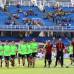 Colprensa - Calentamiento de los jugadores de Nueva Zelanda antes del arranque del compromiso.