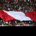 Reuters - Un gran ambiente en las tribunas del estadio.