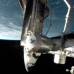 Reuters - "El Atlantis ha llegado", gritó Ronald Garan hijo, astronauta a bordo de la estación. "Bienvenidos a la Estación Espacial Internacional por última vez". Se trató del 46to acoplamiento de una nave espacial con la estación orbital.