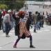 ESTEBAN VANEGAS - Las centrales obreras y grupos estudiantiles de las universidades Nacional y de Antioquia marcharon este 1 de mayo por las calles de Medell&#237;n, exigiendo garant&#237;as laborales al Gobierno Nacional. Al final de la movilizaci&#243;n se presentaron algunos enfrentamientos entre varios manifestantes y agentes de la Polic&#237;a.