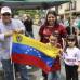Donaldo Zuluaga - Una masiva participación se registró en el consulado venezolano de Medellín en la jornada electoral de ese país. Muchos acudieron con sus familias a la cita con la democracia.