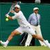 AP - El colombiano se convirtió en el octavo hombre en ganar un set a Federer en Wimbledon.