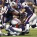 Reuters - De regreso del descanso, el ataque de los Patriots continu&#243; y nuevamente Brady fabric&#243; ocho jugadas para 79 yardas, e hizo un env&#237;o de 12 a su receptor preferido, el ala cerrada puertorrique&#241;o Aar&#243;n Hern&#225;ndez, para anotaci&#243;n, con el que mejoraron su marcador a 17-9.
