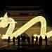 Reuters - China despidió el Año del Conejo e inició el Año del Dragón, el más esperado y temido de los 12 animales que forman el calendario lunar chino.