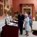 Reuters - Tras un almuerzo informal con la soberana, los Obama visitaron la colecci&#243;n de arte del palacio, donde tuvieron ocasi&#243;n de contemplar el diario personal del rey Jorge III en el que admit&#237;a que Am&#233;rica se ha perdido .