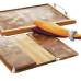 Distrihogar Tabla para quesos con pinchos - La madera llega de muchas formas: mesas livianas para desayunar sin salir de la cama, tablas para ofrecer quesos y bandejas e individuales en madera teca, resistentes a la humedad, se convierten en accesorios infaltables en la casa cuando se quiere sorprender al momento de servir.