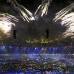 AP - Con todo el estadio de pie con Every Teardrop is a Waterfall de Coldplay y unos espectaculares fuegos artificiales, terminó definitivamente la tercera experiencia olímpica de Londres en la que el movimiento paralímpico ha vuelto a sus orígenes.