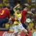 Reuters - El defensa espa&#241;ol Gerard Piqu&#233; recibi&#243; tarjeta roja por una fuerte falta contra Neymar.