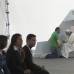 Reuters - Papa Francisco escucha una confesi&#243;n en la Quinta da Boa Vista Park de R&#237;o en su visita a Brasil.