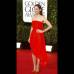 Reuters - Marion Cotillard escogió un Dior palabra de honor adornado por un cinturón metálico, un detalle que recordaba bastante al de Lawrence. Era un vestido con un largo asimétrico que comenzaba por encima de la rodilla y llegaba hasta media pierna.