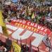 AP - El duelo general, que no lo pod&#237;an esconder ni los efectivos militares que resguardaban la seguridad de los ciudadanos ni los propios ministros, contrastaba con la habitual m&#250;sica llanera, las fanfarrias y canciones de batalla que no dejaron de sonar en este d&#237;a triste.
