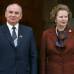 AP - Tambi&#233;n marcaron los a&#241;os de Thatcher su fuerte alianza con el expresidente de EEUU Ronald Reagan y su oposici&#243;n al comunismo, si bien se dej&#243; seducir por el carisma del reformador sovi&#233;tico Mijail Gorbachov.