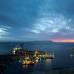AP - El Costa Concordia, el gigantesco crucero que naufragó el 13 de enero de 2012 y causó la muerte de 32 personas, ya está enderezado tras una operación de ingeniería sin precedentes que duró 19 horas.