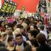 Reuters - Las primeras horas atrajeron clientes que no hab&#237;an considerado codearse con las gran cantidad de gente que va a comprar el viernes negro. Adem&#225;s, el clima c&#225;lido tambi&#233;n ayud&#243; a hacer salir al p&#250;blico.