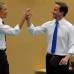 Reuters - Obama y Cameron se divirtieron jugando tenis de mesa y compartieron con los escolares.