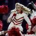 Reuters - Durante el concierto realizado en Filadelfia, la cantante protestó por la sentencia de tres integrantes de la banda punk Pussy Riot a dos años de prisión por protestar contar el gobierno de Vladimir Putin.